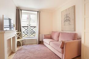Charming Apartment Center of Paris