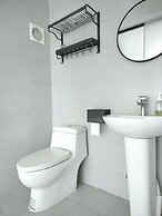 Castle peak yard Inn Guilin