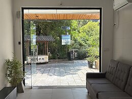 Castle peak yard Inn Guilin