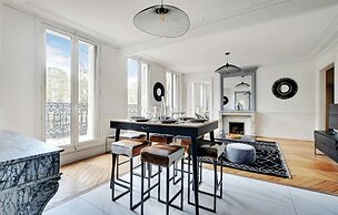 Sublime Apartment Center of Paris Le Marais 3 Bdrs