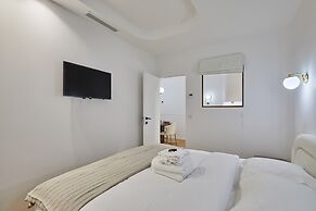 Apartment Rue de Rennes/saint Germain des Pres