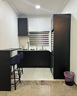 REENS APARTMENT