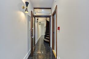 Magnificent New Studio Louvre Palais Royal