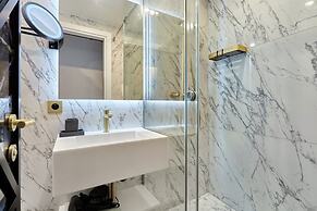 Magnificent New Studio Louvre Palais Royal