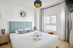 Sublime Appartement Champs Elysees