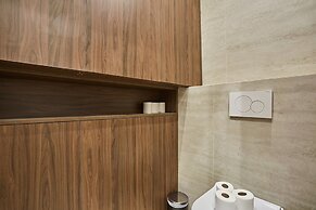 Apartment on the Champs Elysees