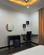 Trevean Apartment by Modernatta