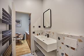 Apartment Center of Paris