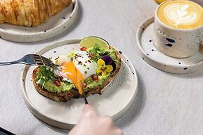 Coeo Hostel Hernan Ruiz