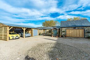 Meagill Cottage a Cozy Retreat With hot tub