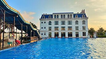 Adamo Hotel Hung Yen