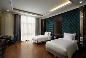 Adamo Hotel Hung Yen