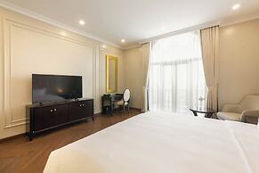 Adamo Hotel Hung Yen