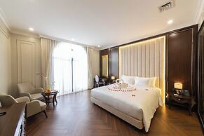 Adamo Hotel Hung Yen