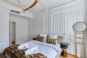 Sublime Apartment Montaigne/arc de Triomphe