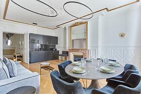 Sublime Apartment Montaigne/arc de Triomphe
