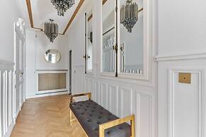 Sublime Apartment Montaigne/arc de Triomphe