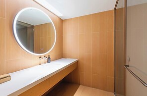 Ji Hotel-pen shui chi