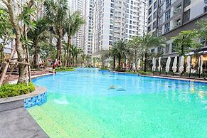 Refined Saigon - Vinhome Central Park