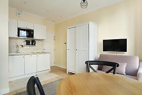 Lovely and new Studio Center of Paris