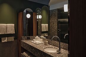 The EVE Hotel Sydney