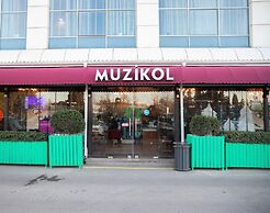 Caspian Buisness Hotel