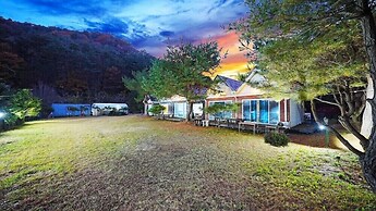 San Deul Ba Ram Pension