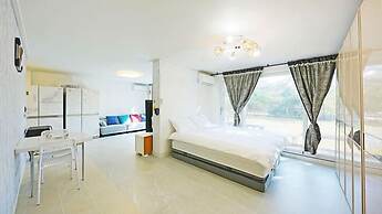 San Deul Ba Ram Pension