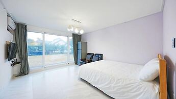 San Deul Ba Ram Pension