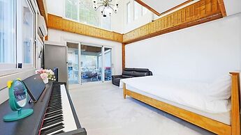 San Deul Ba Ram Pension