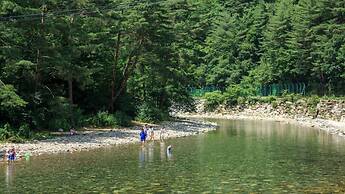 San Deul Ba Ram Pension