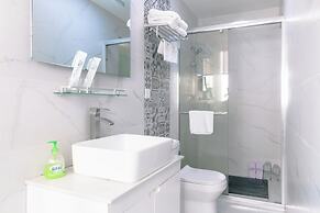 Xiamen 12 Seaside Hotel