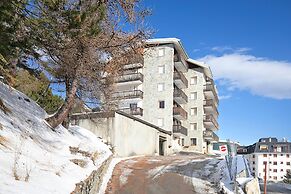 Simona Luxury Apartment few Steps From sk