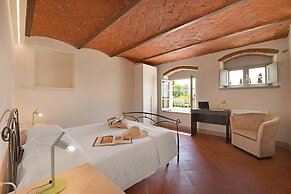 Amazing Panoramic Villa La Poggiola