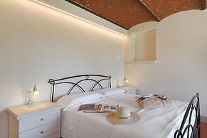 Amazing Panoramic Villa La Poggiola