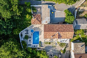 Nature Villa Frangipane With Pool