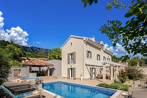 Nature Villa Frangipane With Pool