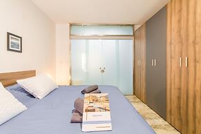 Palm Modern Apart 200mt From Sea Qawra