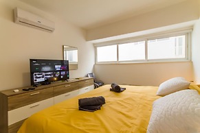 Palm Modern Apart 200mt From Sea Qawra