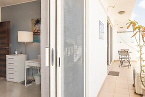 Modern Penthouse Savoy Garden in Gzira