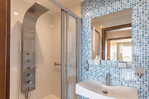 Modern Penthouse Savoy Garden in Gzira