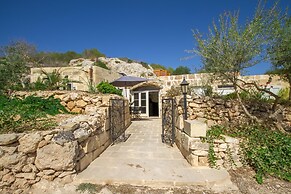 Pleasant Stone House Jacuzzi St Martin