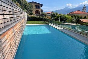 Modern House Apartment 4