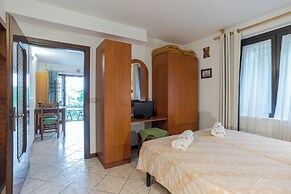 CO RI Appartamenti Dependance