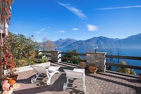 Veranda di Menaggio in Menaggio