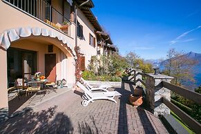 Veranda di Menaggio in Menaggio