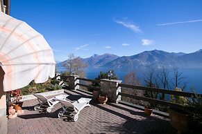 Veranda di Menaggio in Menaggio