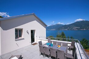 Paradiso di Menaggio Penthouse