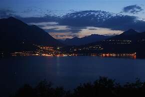 Vista d Oro Ulivo Apt 7