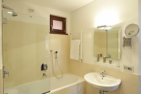 La Perla Di Sonenga - Giardino